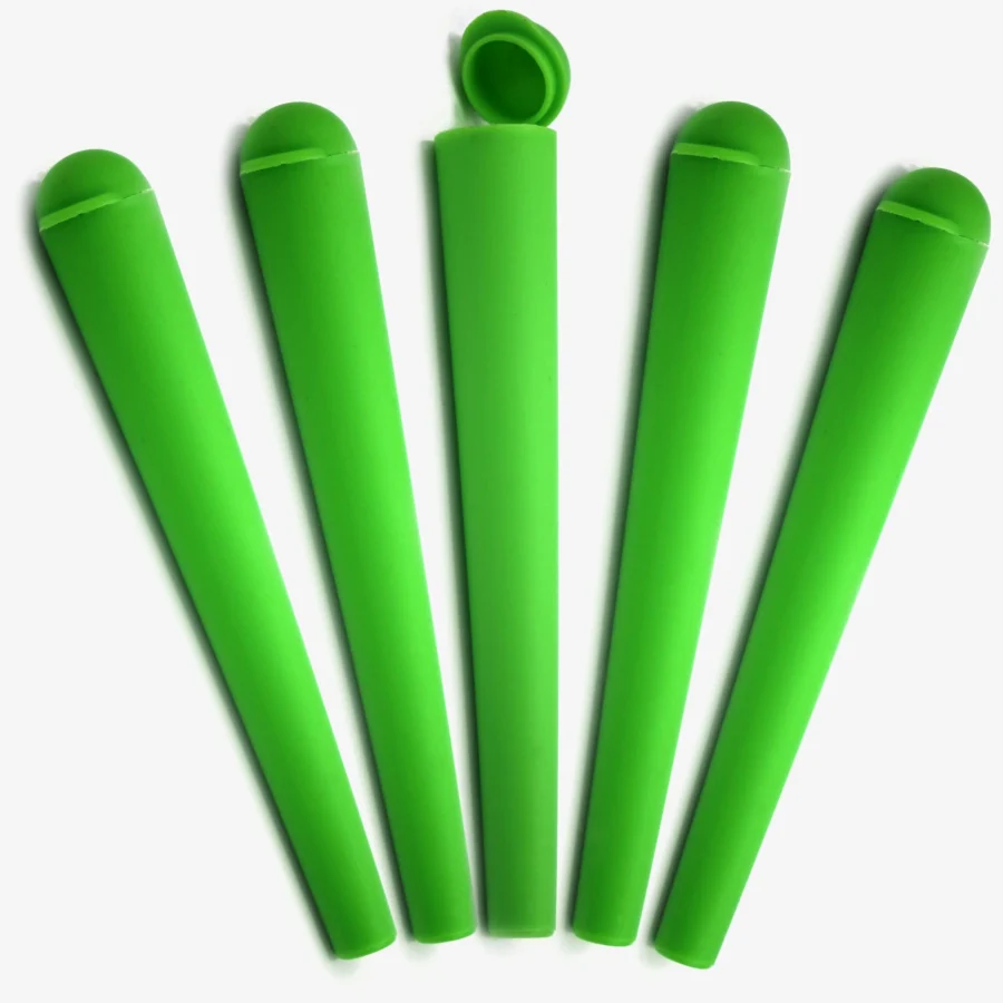5 grüne Jointhüllen